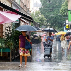 FHMZBiH - U četvrtak i petak oblačno s lokalnim pljuskovima, u subotu sunčano
